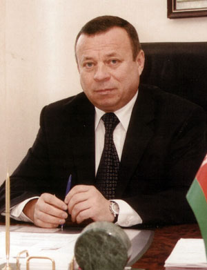 Директор Николай Николаевич Никитюк